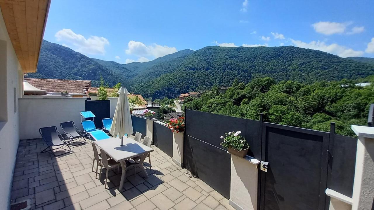 Vallemaira House Casa Belvedere Luce & Sole 10 Posti Letto San Damiano Macra Екстер'єр фото